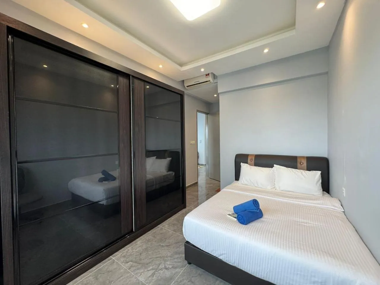 Jb Country Garden Danga Bay By J Agape Homestay Τζόχορ Μπάχρου